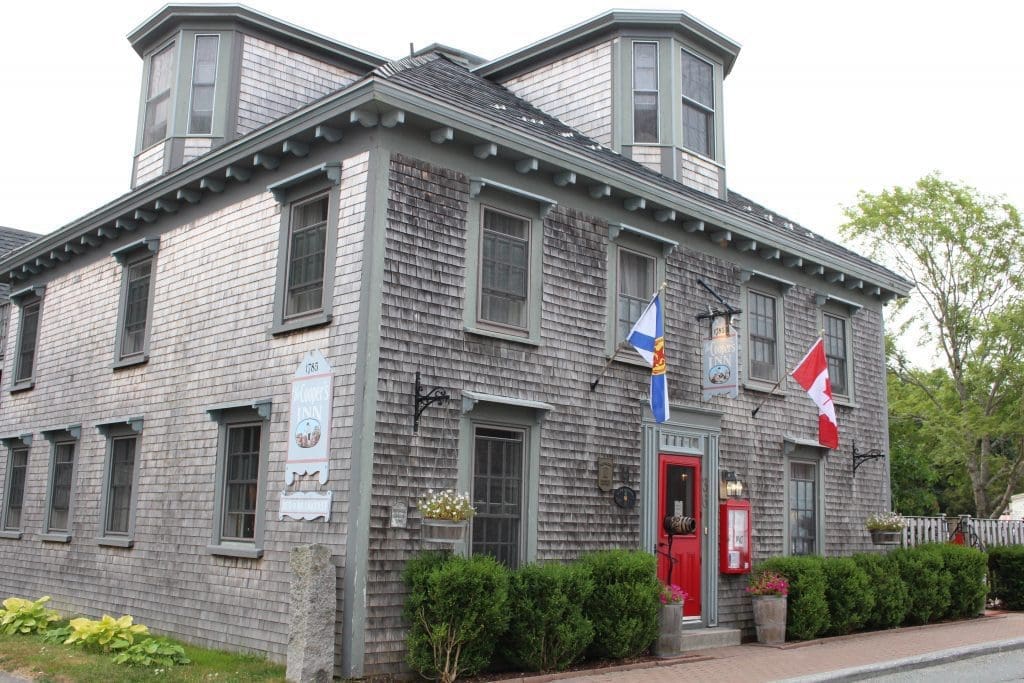 11 Things to do in Shelburne Nova Scotia | Dashboard Living