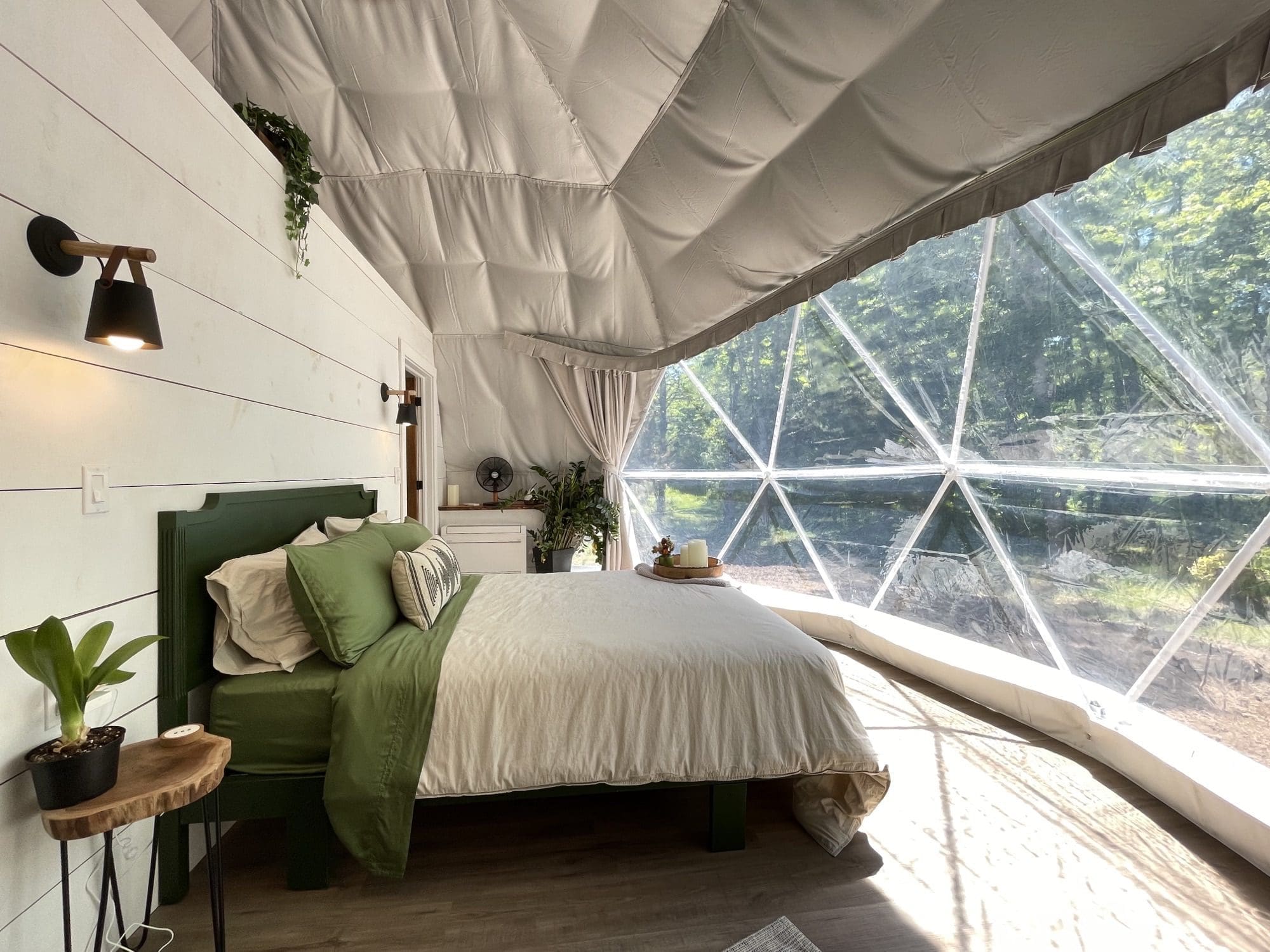 Nova Scotia Glamping Dome with hot tub