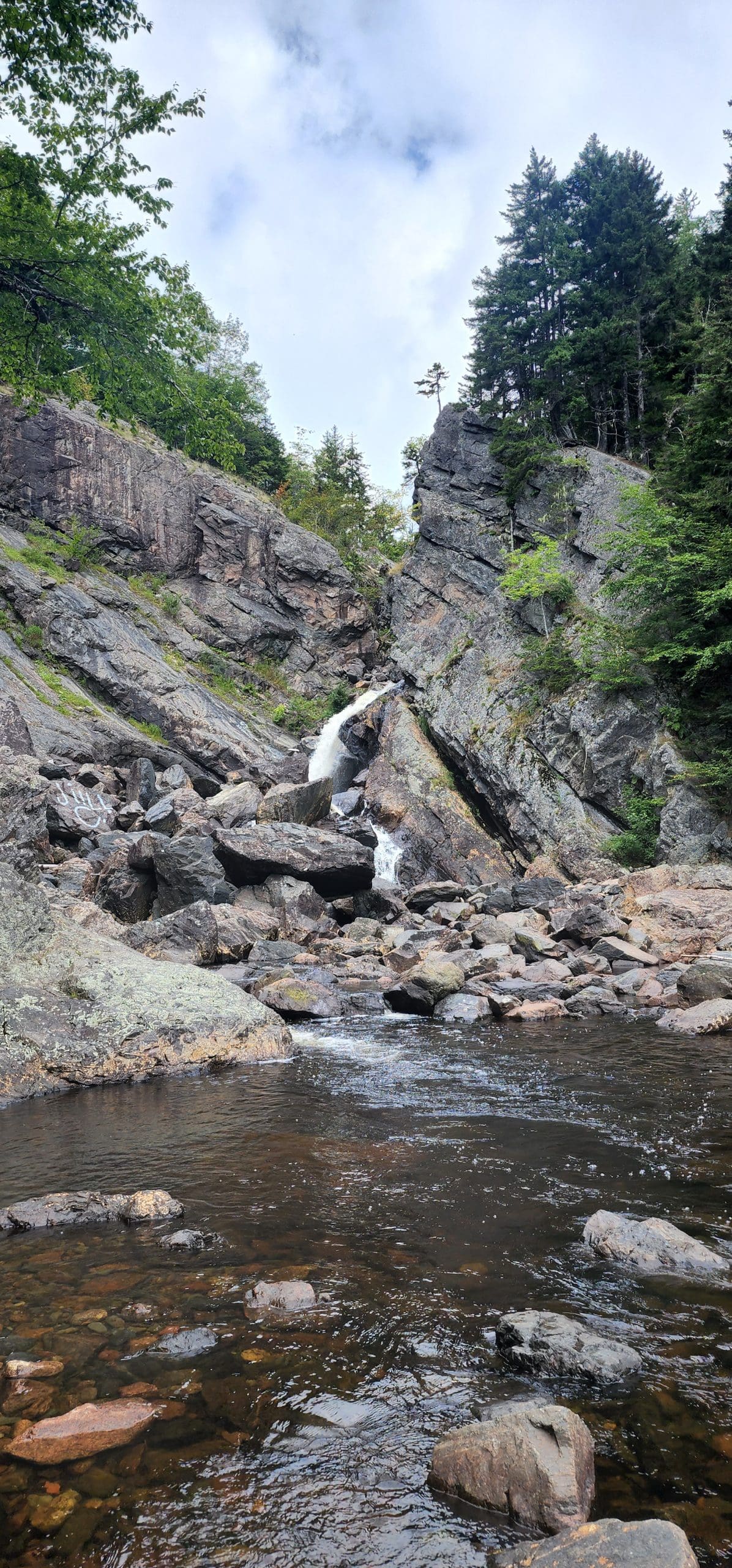 Devil's Bend Hiking Trail